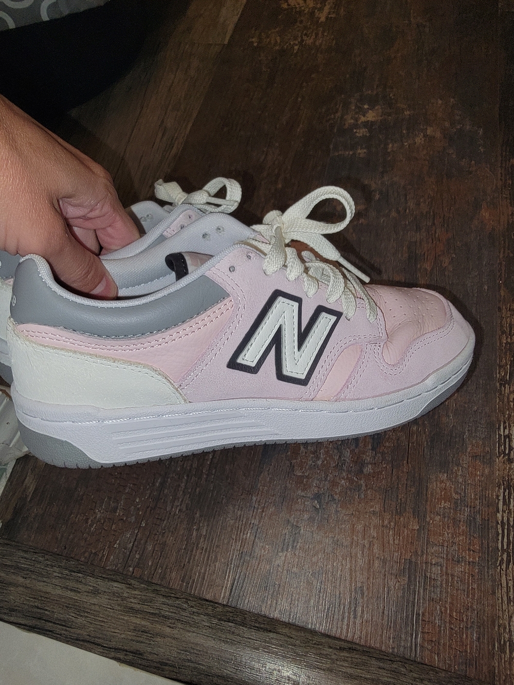 New Balance Women's 480 Low-Top Sneakers in Light Pink - Picture 3 of 7
